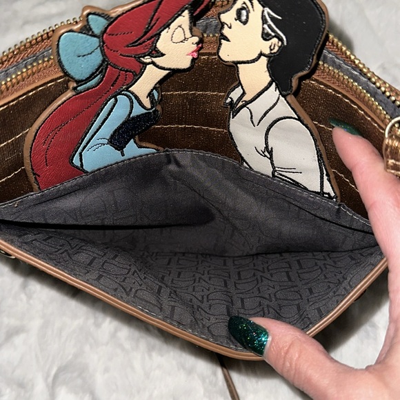 Little Mermaid Purse - Picture 3 of 7